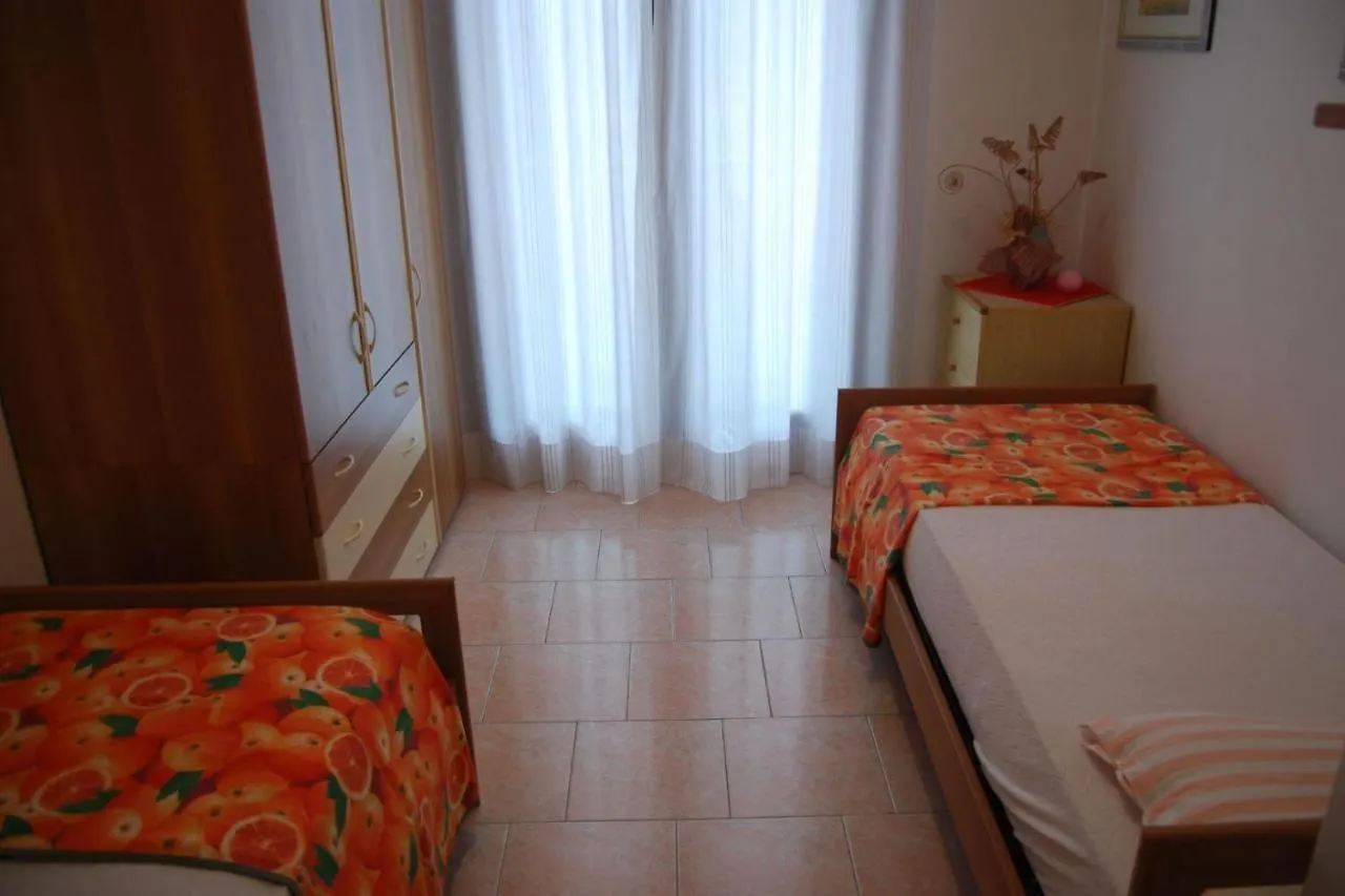 Comfy Apartment With Balcony And Ac Bibione