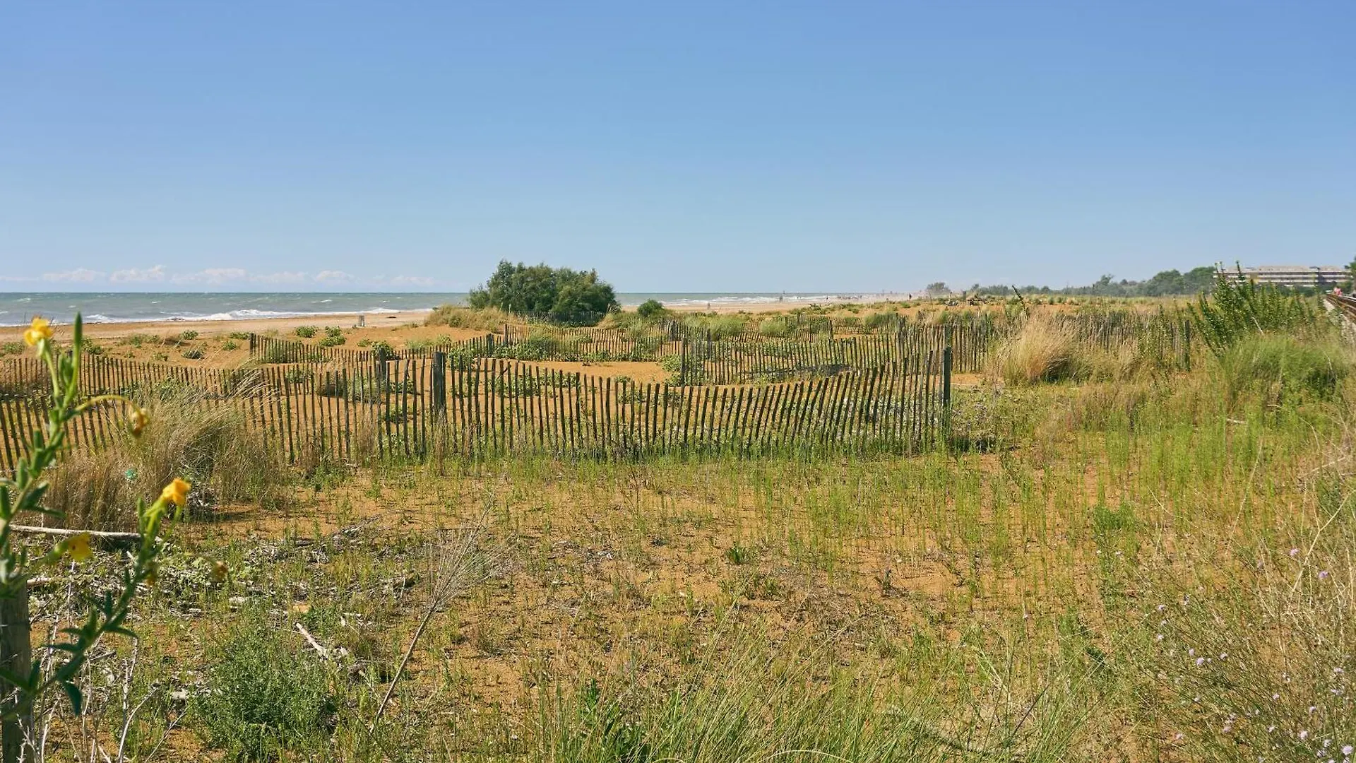 Comfy Apartment With Balcony And Ac Bibione